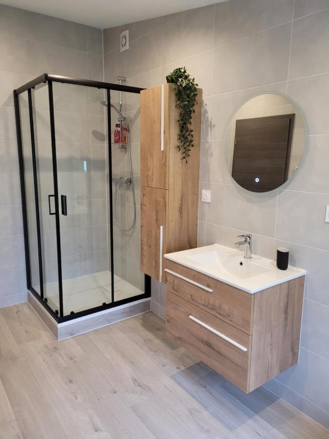 Il Vialetto , Appartement Milano , Spacieux, Tout Confort, Au Calme Jeumont Exterior foto