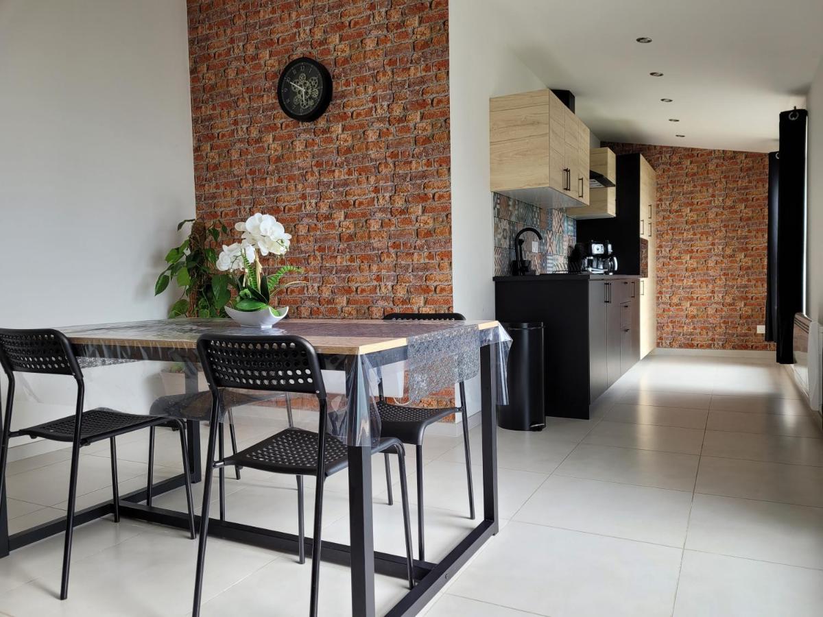 Il Vialetto , Appartement Milano , Spacieux, Tout Confort, Au Calme Jeumont Exterior foto